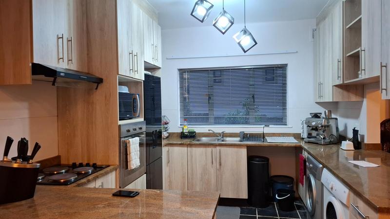 To Let 2 Bedroom Property for Rent in Essenwood KwaZulu-Natal