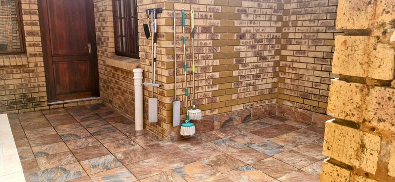 3 Bedroom Property for Sale in Marina Beach KwaZulu-Natal