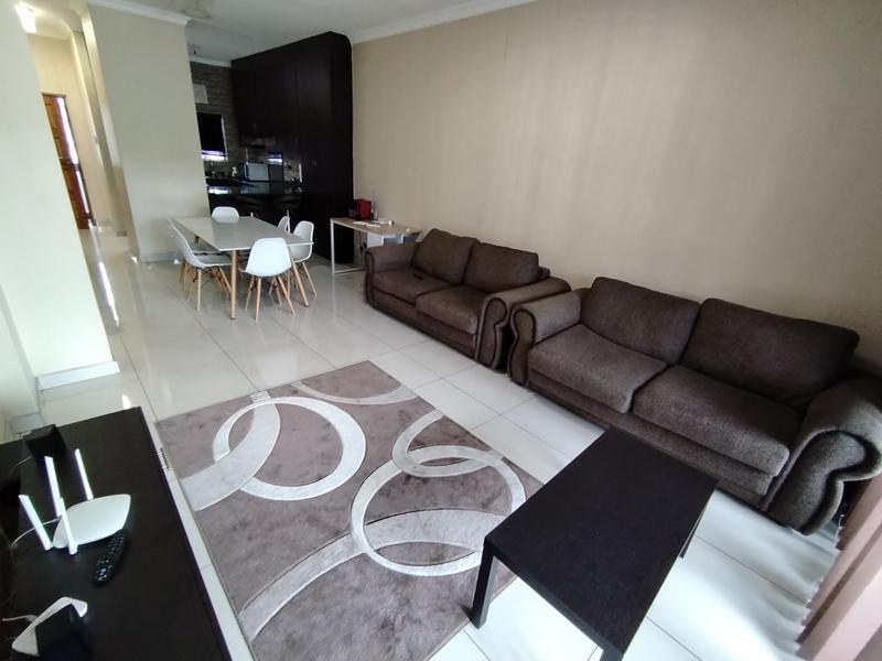 2 Bedroom Property for Sale in New Town Centre KwaZulu-Natal