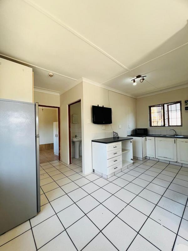To Let 2 Bedroom Property for Rent in Pinelands KwaZulu-Natal