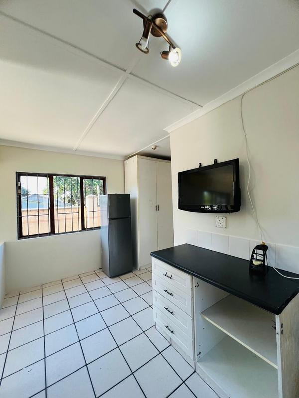 To Let 2 Bedroom Property for Rent in Pinelands KwaZulu-Natal