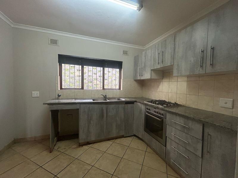 To Let 3 Bedroom Property for Rent in Albersville KwaZulu-Natal