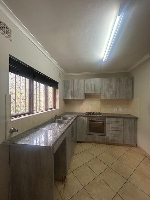 To Let 3 Bedroom Property for Rent in Albersville KwaZulu-Natal