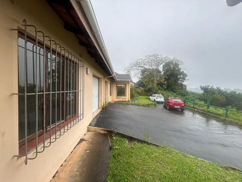 To Let 3 Bedroom Property for Rent in Albersville KwaZulu-Natal