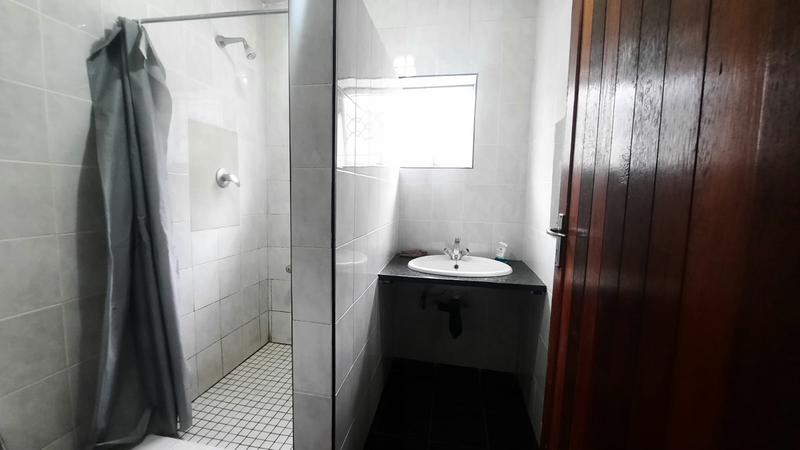 To Let 3 Bedroom Property for Rent in Durban North KwaZulu-Natal