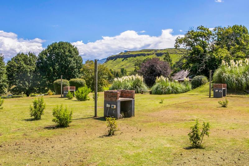8 Bedroom Property for Sale in Underberg KwaZulu-Natal