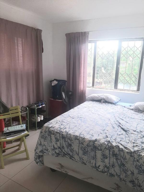 2 Bedroom Property for Sale in Montclair KwaZulu-Natal