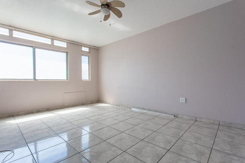 To Let 1 Bedroom Property for Rent in Amanzimtoti KwaZulu-Natal