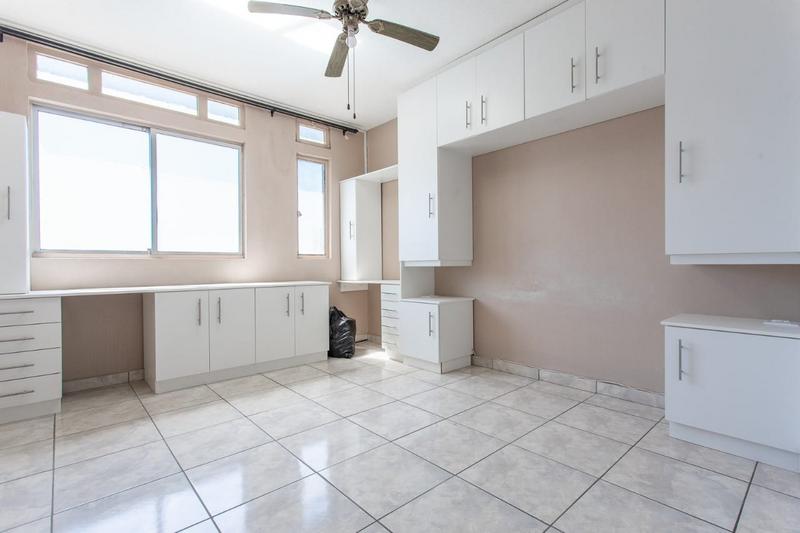 To Let 1 Bedroom Property for Rent in Amanzimtoti KwaZulu-Natal