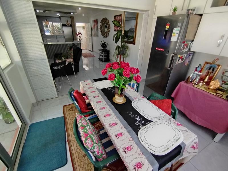 2 Bedroom Property for Sale in Sunningdale KwaZulu-Natal