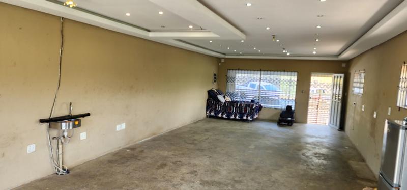 Commercial Property for Sale in Tongaat KwaZulu-Natal