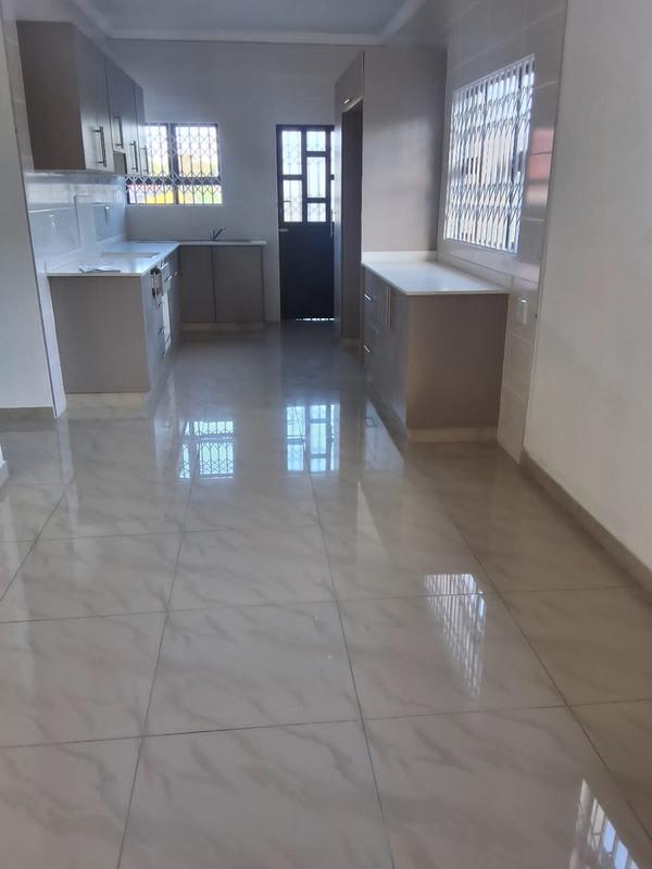 10 Bedroom Property for Sale in Sarnia KwaZulu-Natal