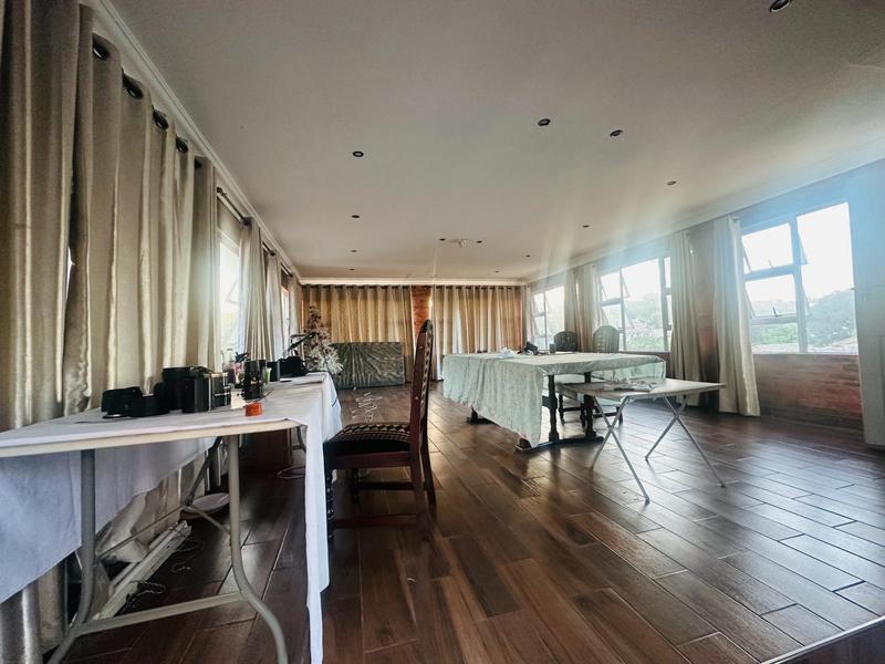 3 Bedroom Property for Sale in Umbilo KwaZulu-Natal