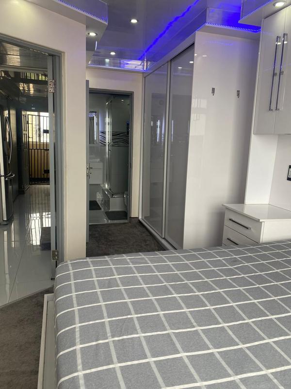2 Bedroom Property for Sale in North Beach KwaZulu-Natal