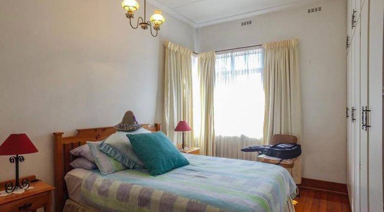 To Let 4 Bedroom Property for Rent in Sherwood KwaZulu-Natal