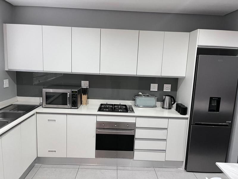 To Let 3 Bedroom Property for Rent in Umhlanga Ridge KwaZulu-Natal