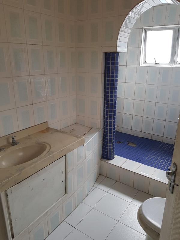 To Let 1 Bedroom Property for Rent in Malvern KwaZulu-Natal
