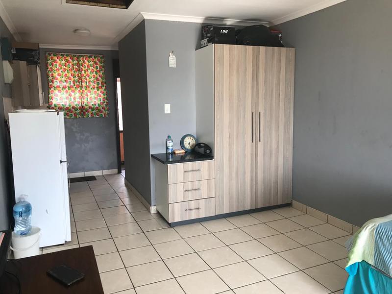 To Let 1 Bedroom Property for Rent in South Beach KwaZulu-Natal