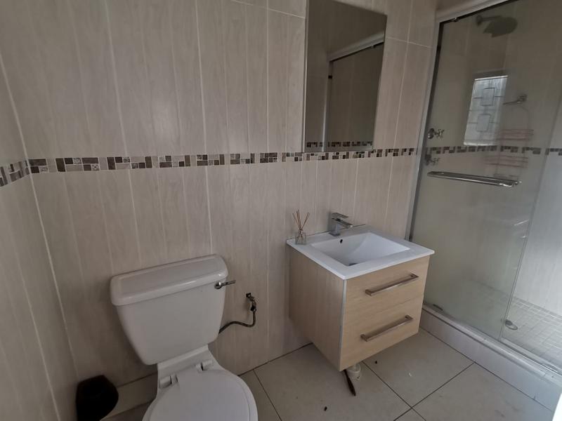 To Let 3 Bedroom Property for Rent in Shelly Beach KwaZulu-Natal