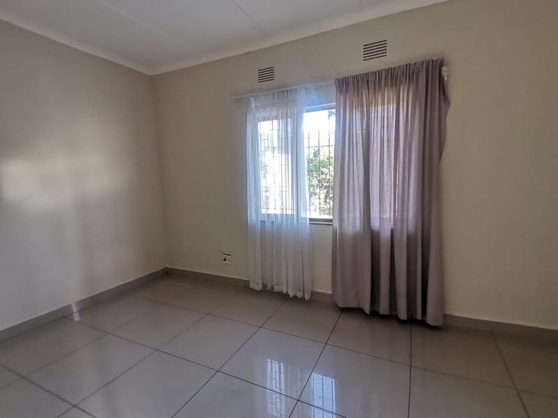 To Let 3 Bedroom Property for Rent in Shelly Beach KwaZulu-Natal