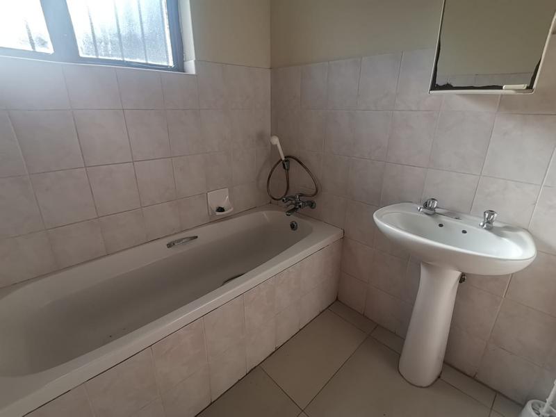 To Let 3 Bedroom Property for Rent in Shelly Beach KwaZulu-Natal
