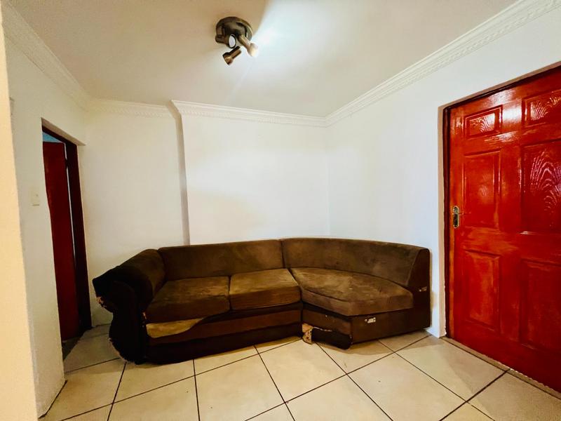 3 Bedroom Property for Sale in Ntuzuma KwaZulu-Natal