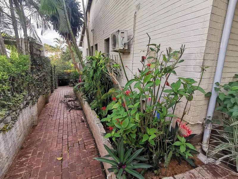 To Let 4 Bedroom Property for Rent in Westridge KwaZulu-Natal
