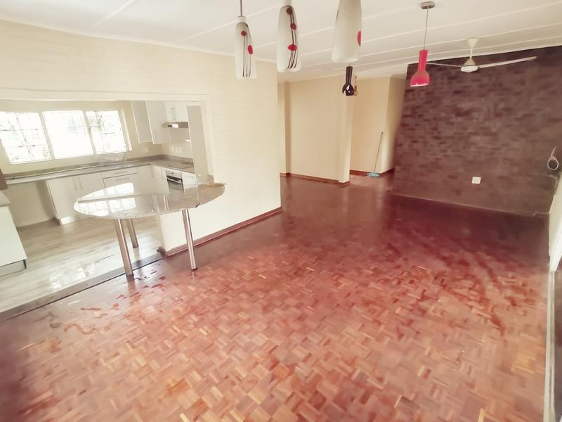 To Let 4 Bedroom Property for Rent in Westridge KwaZulu-Natal