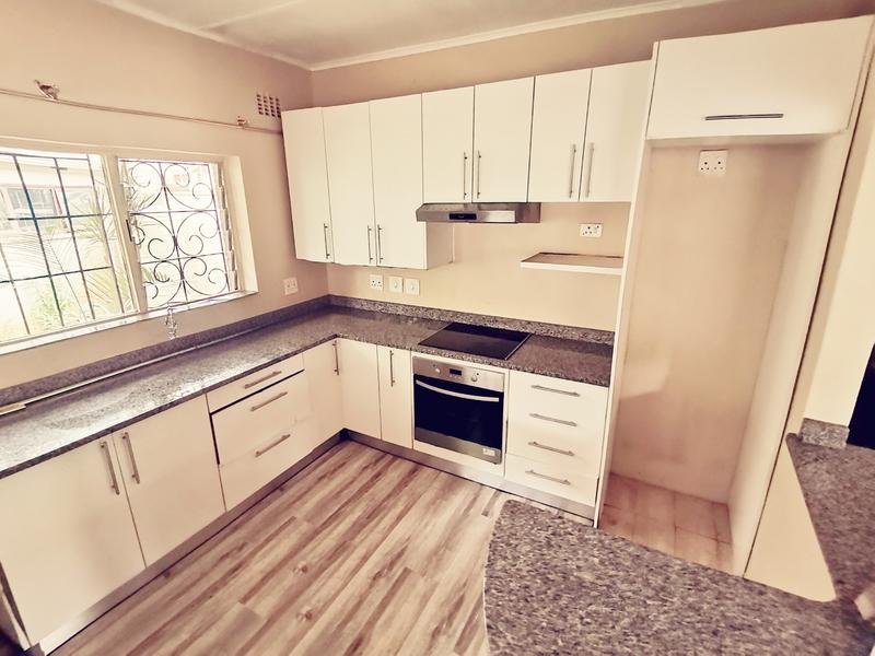 To Let 4 Bedroom Property for Rent in Westridge KwaZulu-Natal