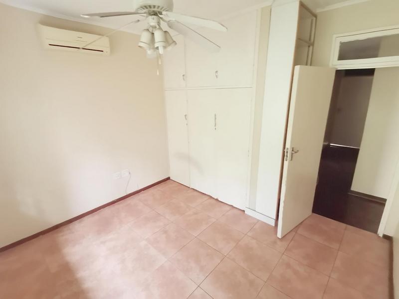 To Let 4 Bedroom Property for Rent in Westridge KwaZulu-Natal