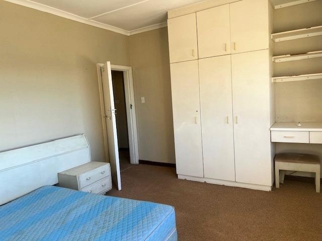 5 Bedroom Property for Sale in Glenwood KwaZulu-Natal
