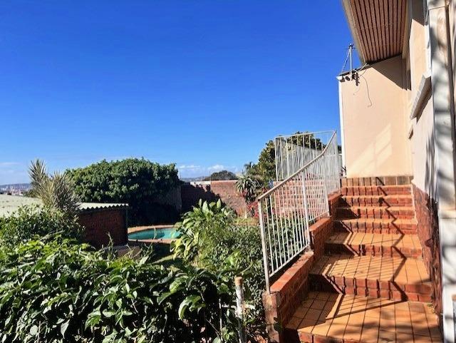 5 Bedroom Property for Sale in Glenwood KwaZulu-Natal