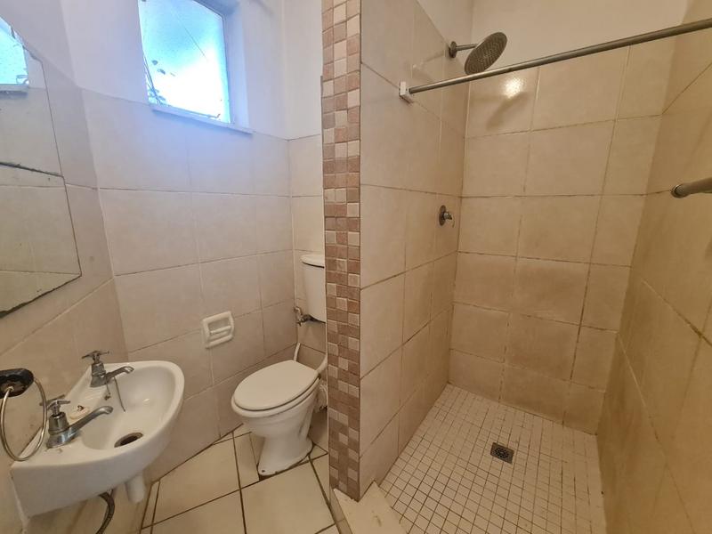 To Let 3 Bedroom Property for Rent in Pinetown KwaZulu-Natal
