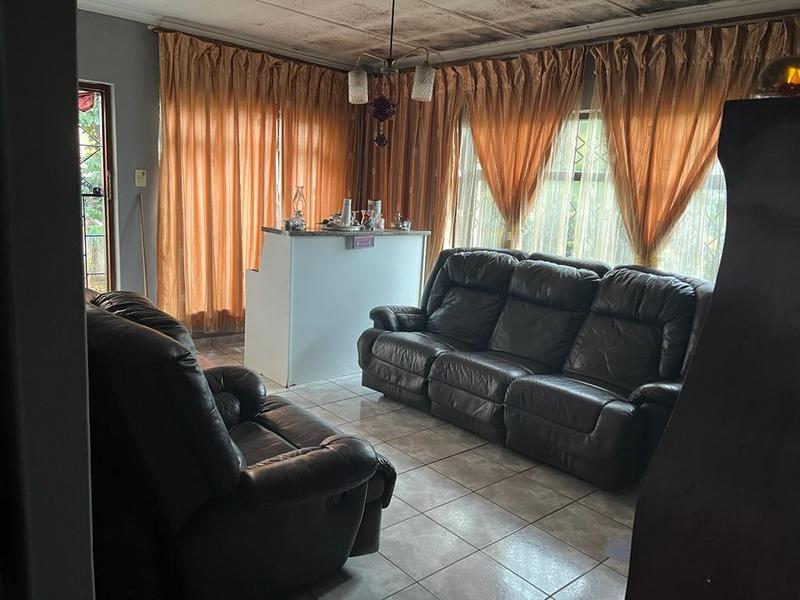 3 Bedroom Property for Sale in Tongaat KwaZulu-Natal