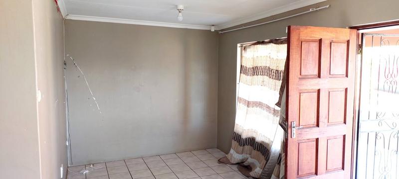To Let 0 Bedroom Property for Rent in Panorama Gardens KwaZulu-Natal