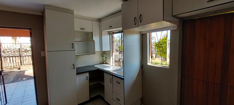 To Let 0 Bedroom Property for Rent in Panorama Gardens KwaZulu-Natal