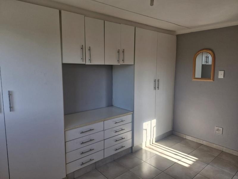 To Let 2 Bedroom Property for Rent in Croftdene KwaZulu-Natal