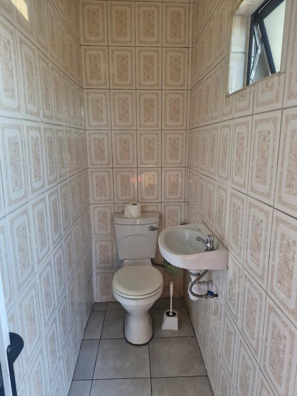 To Let 2 Bedroom Property for Rent in Croftdene KwaZulu-Natal