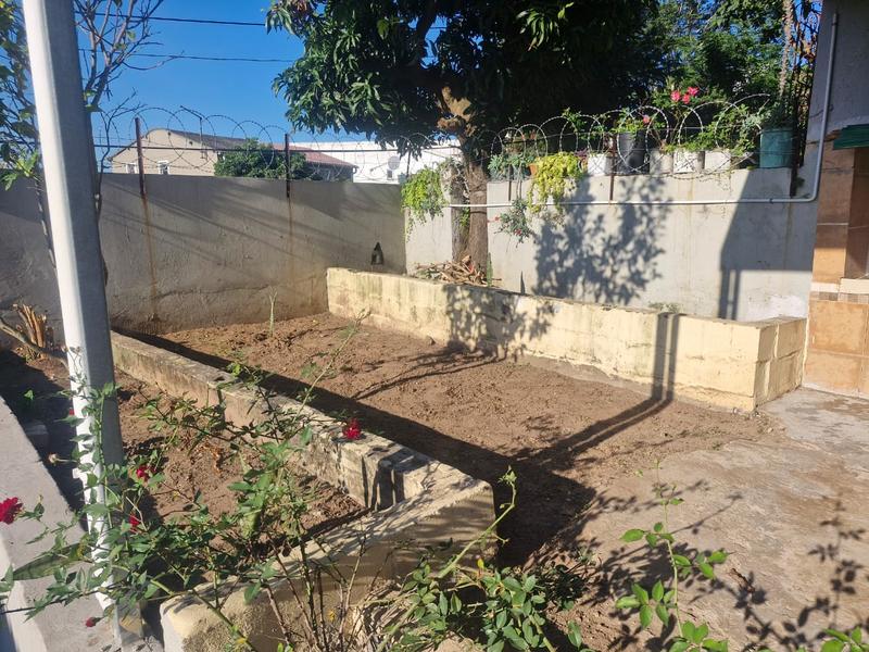 To Let 2 Bedroom Property for Rent in Croftdene KwaZulu-Natal