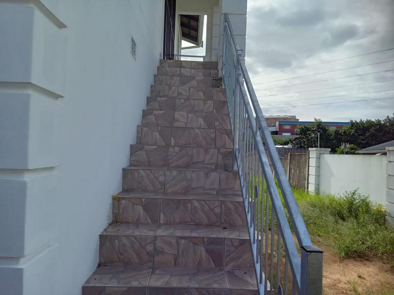 6 Bedroom Property for Sale in Westcliff KwaZulu-Natal