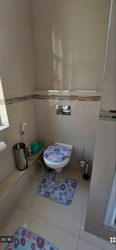 To Let 2 Bedroom Property for Rent in North Beach KwaZulu-Natal
