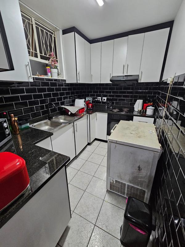 To Let 2 Bedroom Property for Rent in North Beach KwaZulu-Natal