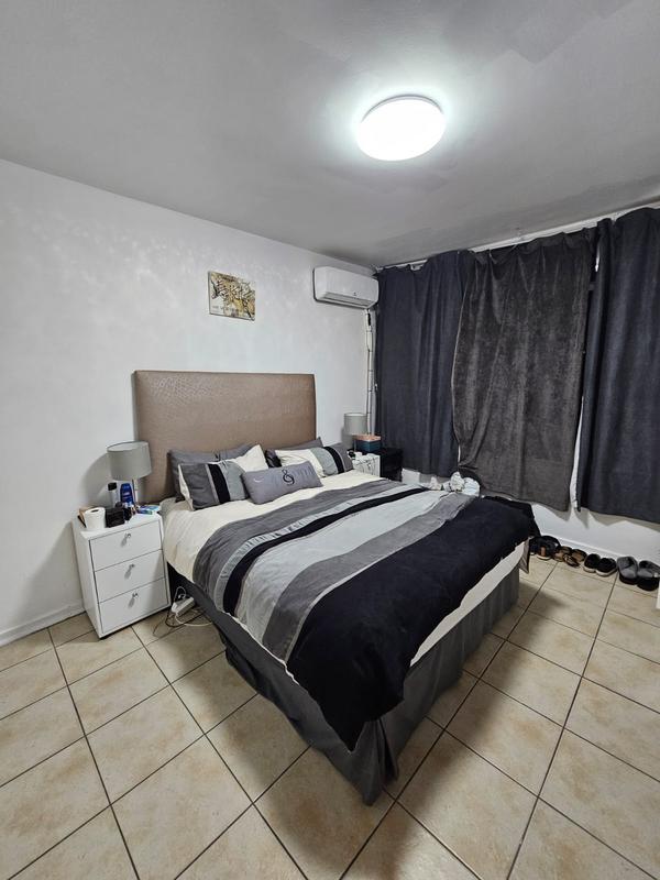 To Let 2 Bedroom Property for Rent in North Beach KwaZulu-Natal