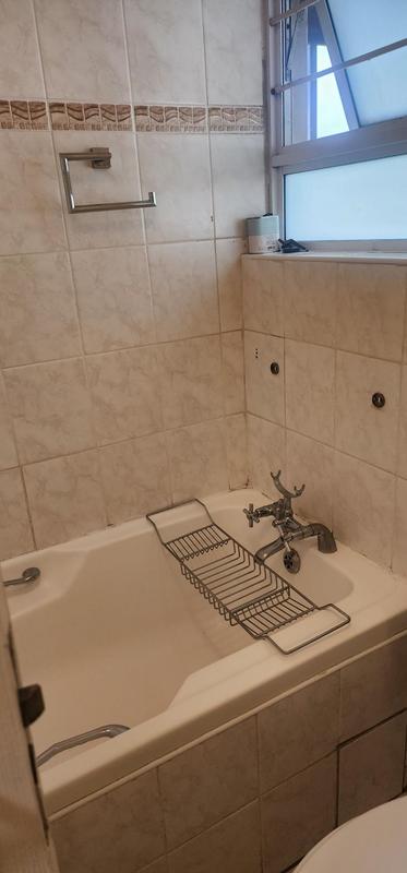 To Let 2 Bedroom Property for Rent in Umhlanga Ridge KwaZulu-Natal
