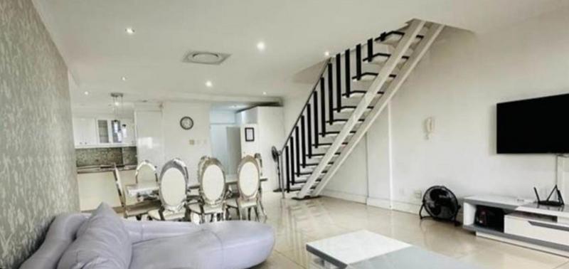 To Let 5 Bedroom Property for Rent in Umhlanga Ridge KwaZulu-Natal
