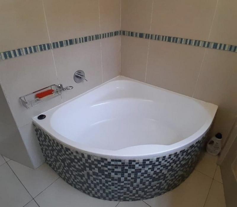 To Let 5 Bedroom Property for Rent in Umhlanga Ridge KwaZulu-Natal