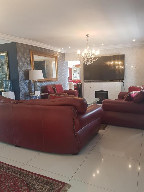 4 Bedroom Property for Sale in Durban North KwaZulu-Natal