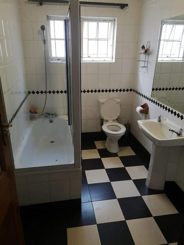 3 Bedroom Property for Sale in Glenwood KwaZulu-Natal