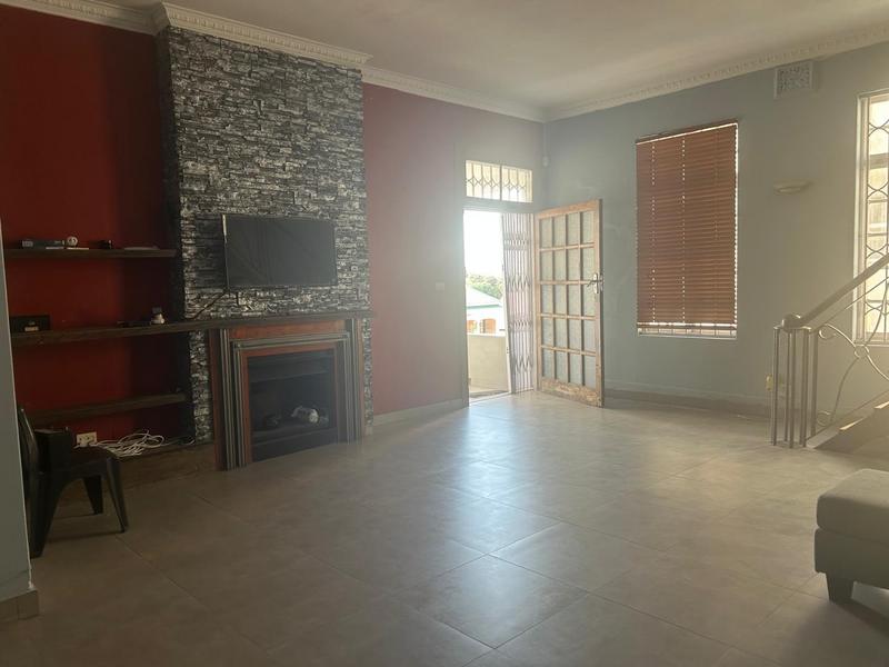 3 Bedroom Property for Sale in Glenwood KwaZulu-Natal