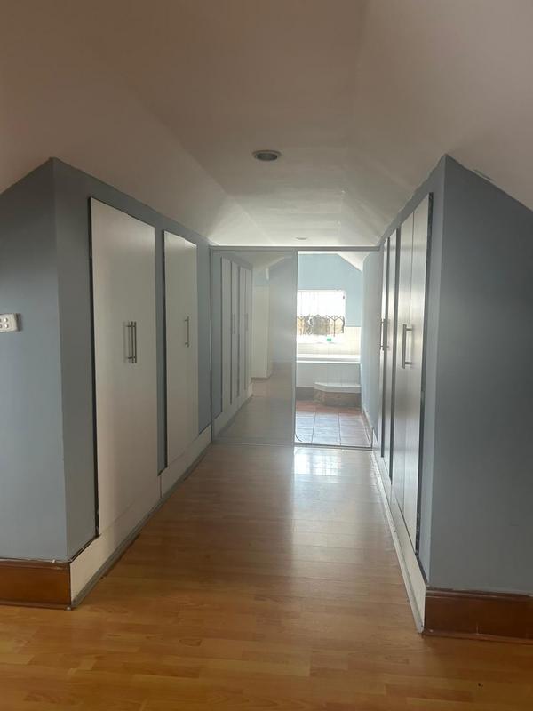 3 Bedroom Property for Sale in Glenwood KwaZulu-Natal